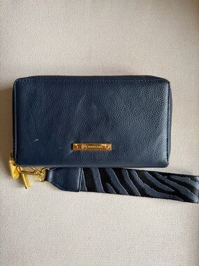 Blue leather double zip clutch wallet